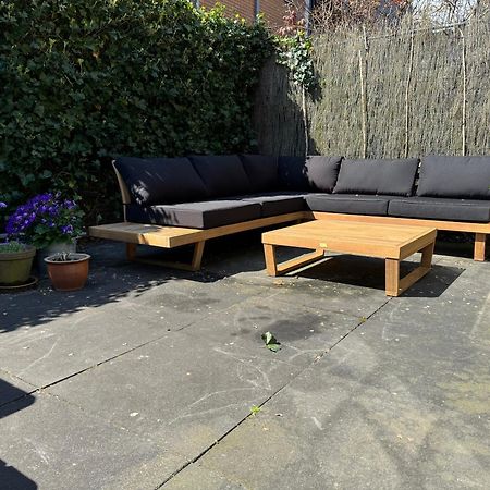 Traditional Family Apartment With Garden At Countryside Amsterdam Landsmeer Exterior foto